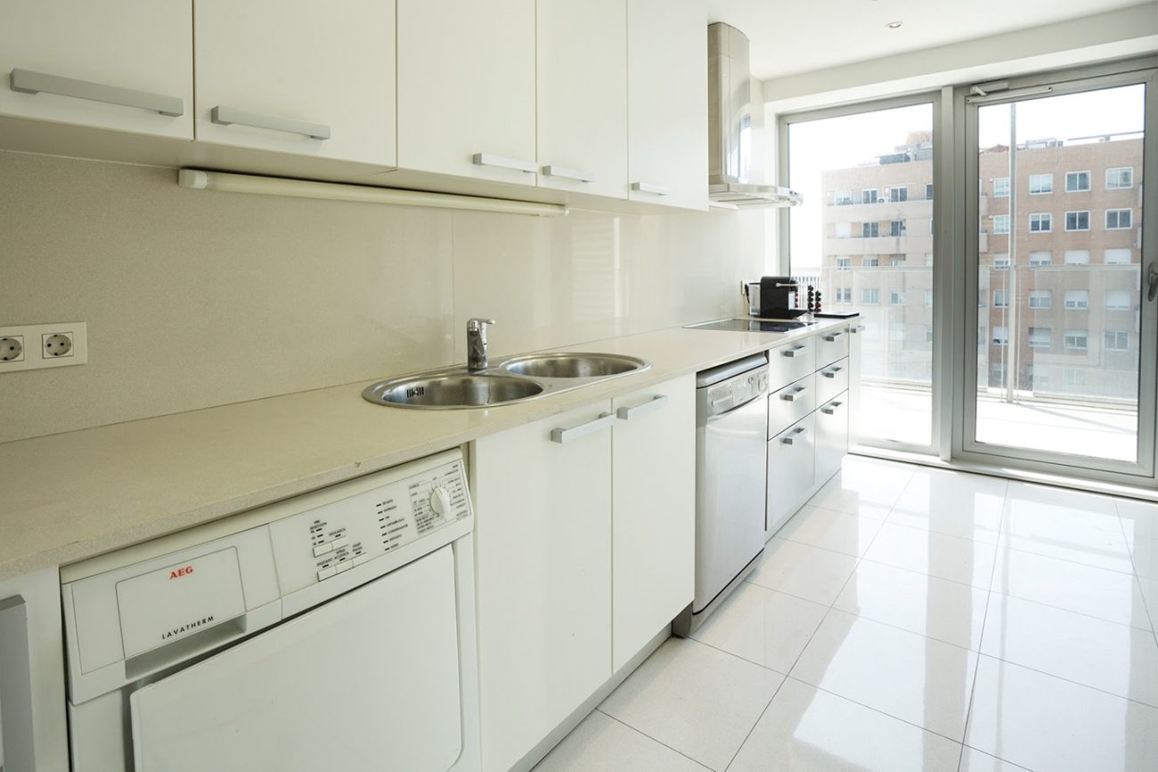 Magnificent penthouse for rent in Selva de Mar