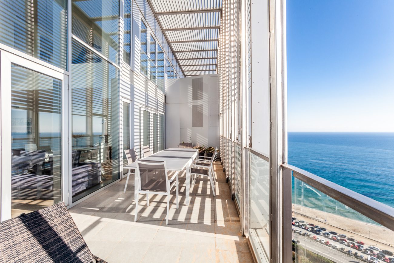 Exclusive luxury duplex for rent