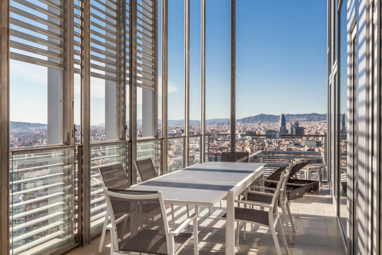Exclusive luxury duplex for rent