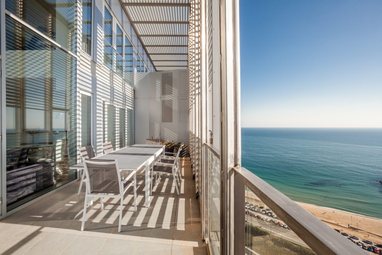 Exclusive luxury duplex for rent