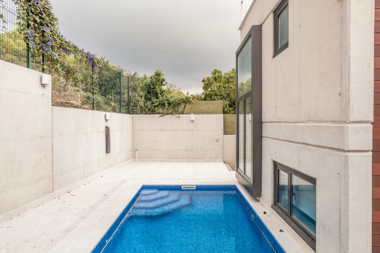 Excellent modern flat with views in Castelldefels