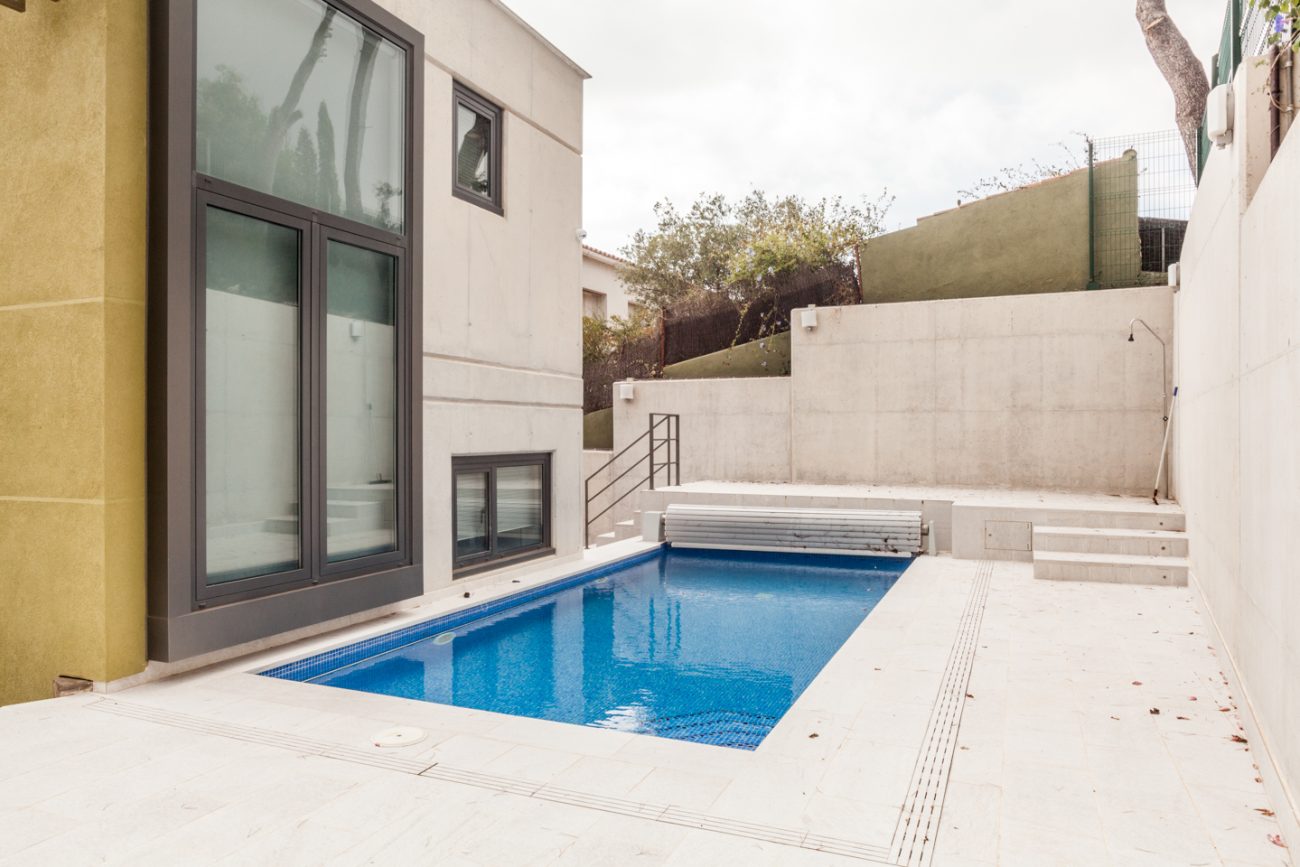 Excellent modern flat with views in Castelldefels