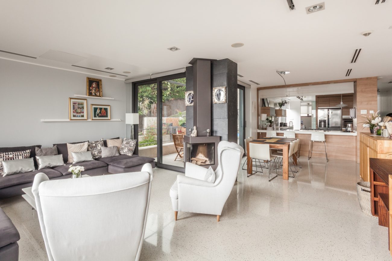 Excellent modern flat with views in Castelldefels