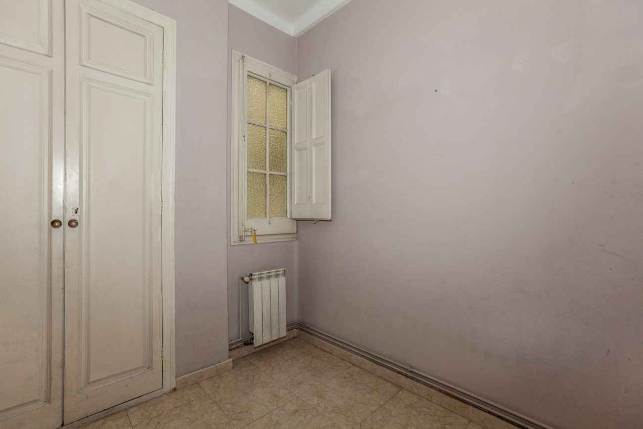 Magnificent flat in Eixample