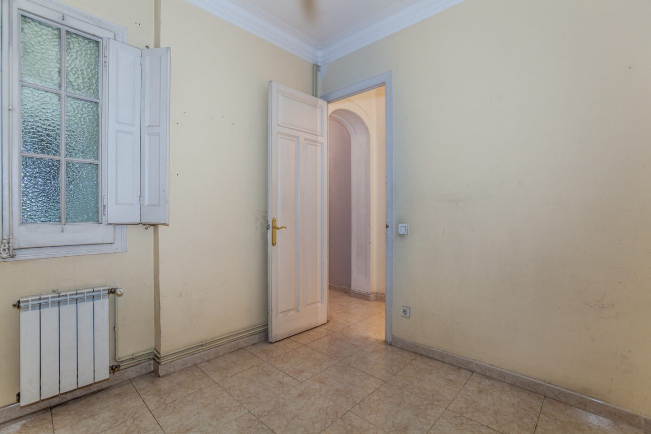 Magnificent flat in Eixample