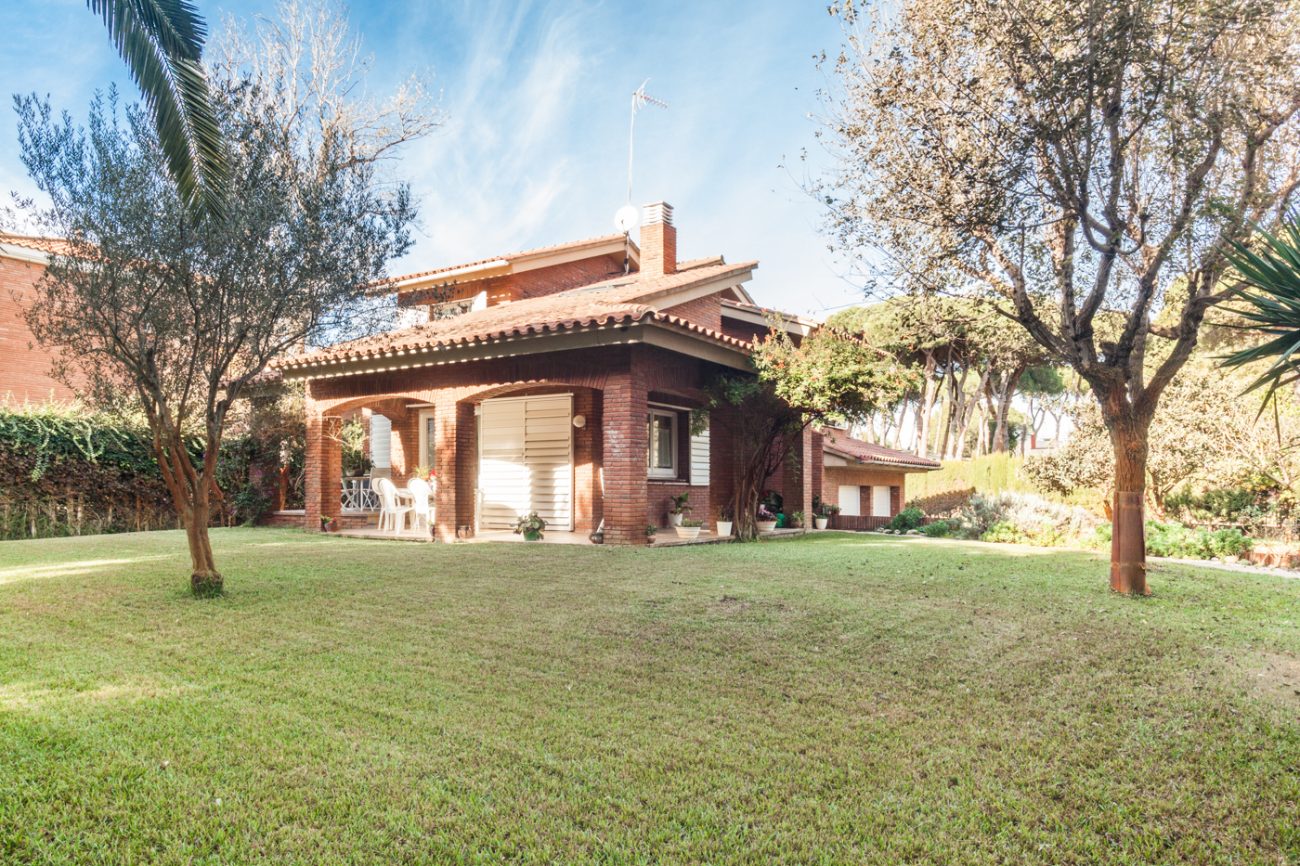 Cosy detached house in Gavà