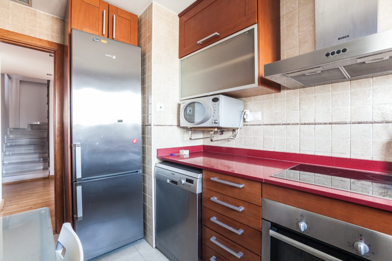 Large light duplex in Castelldefels