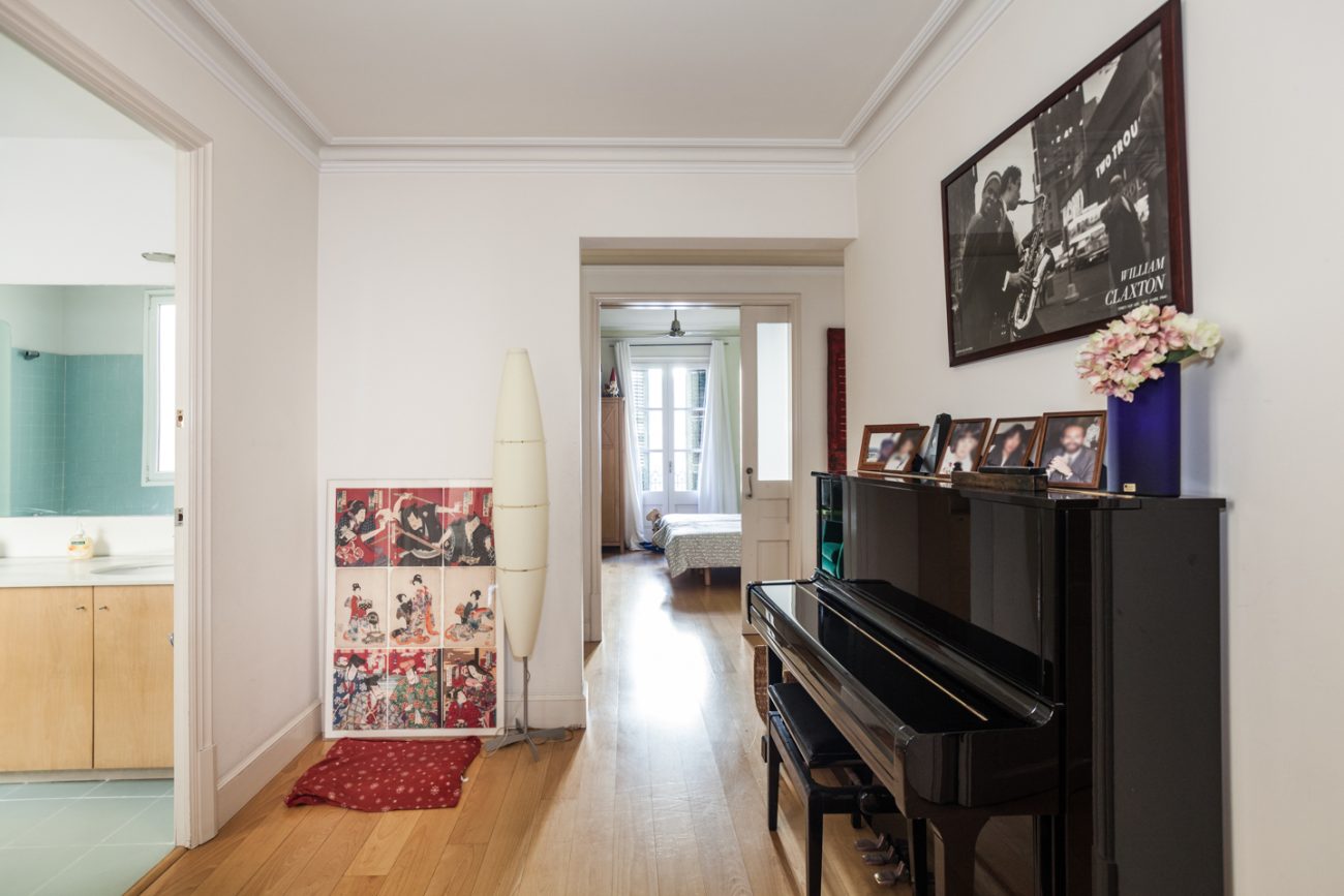 Spectacular flat in listed building