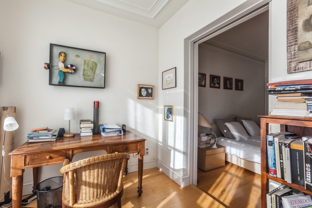 Spectacular flat in listed building