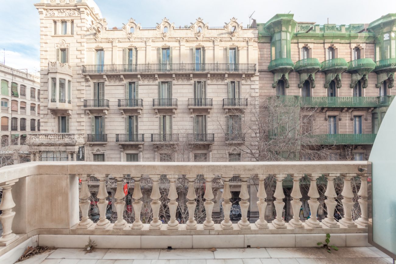 Excellent flat with a terrace