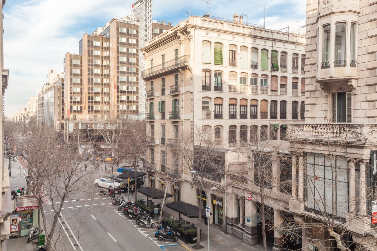 Excellent flat with a terrace