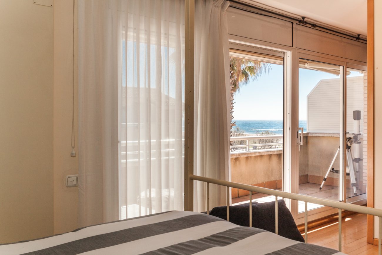 Townhouse with sea views in Castelldefels