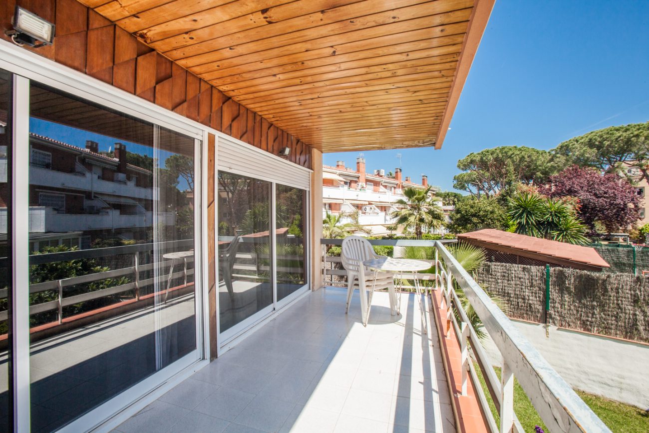 Light apartment in Gavá