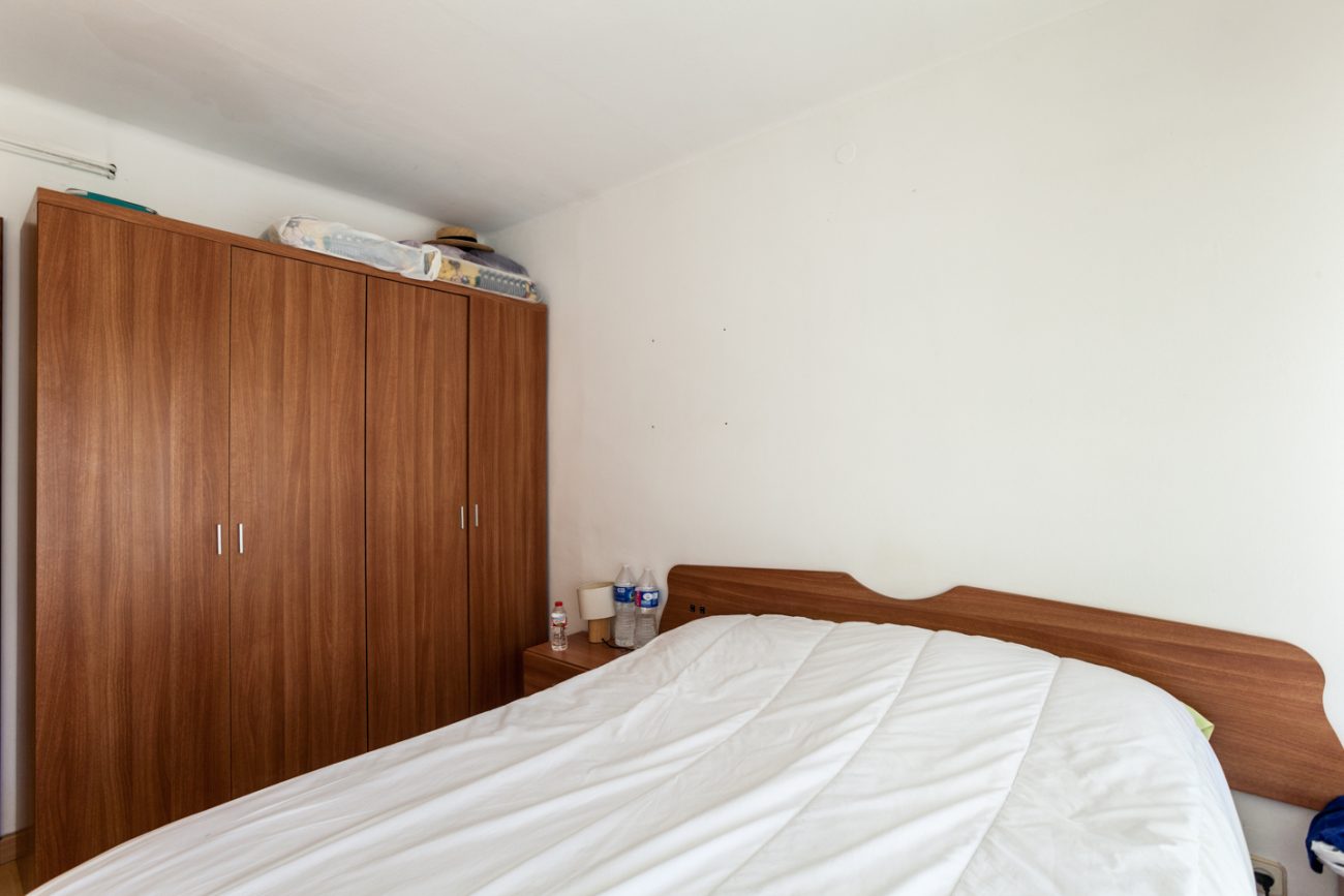 Light apartment in Gavá