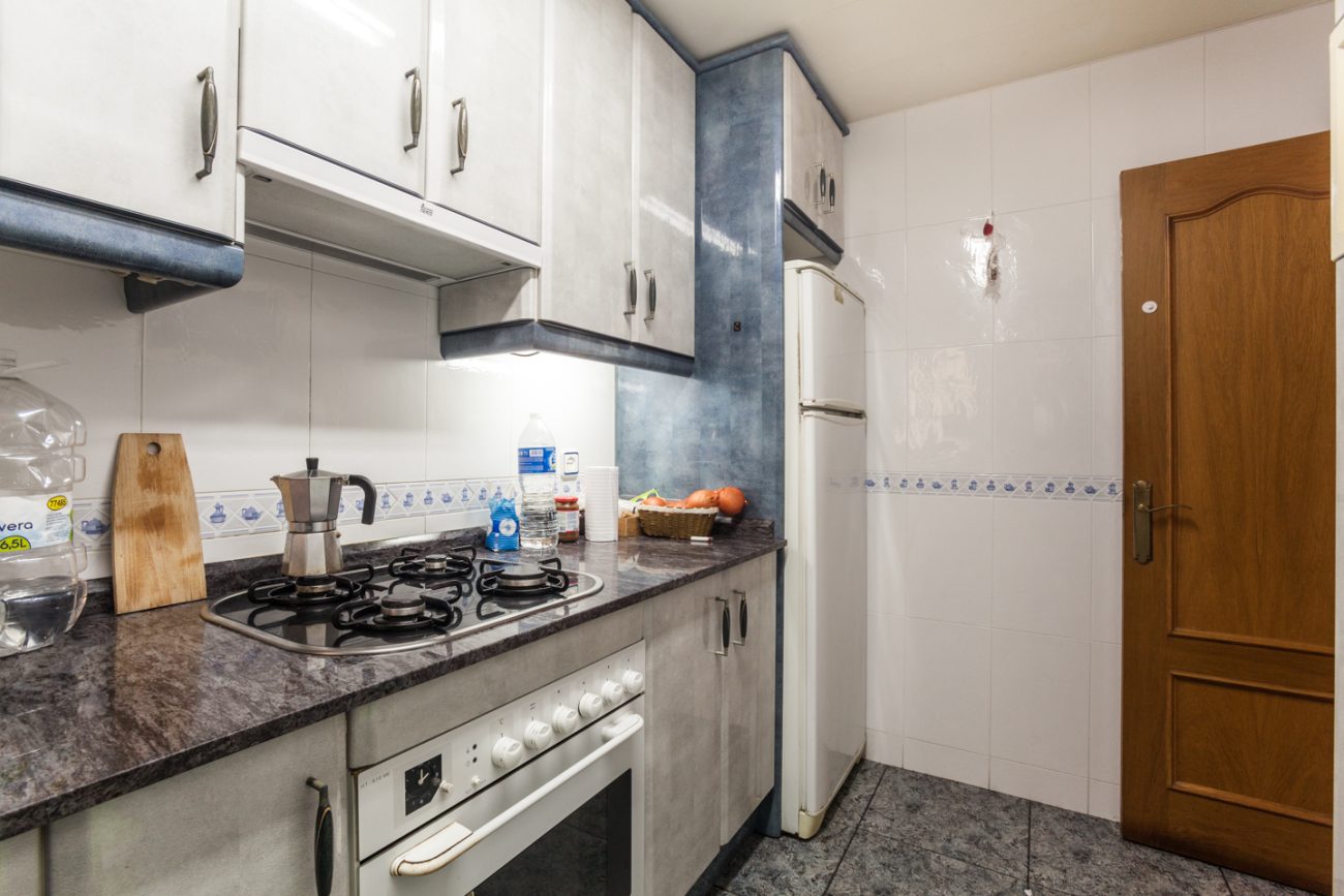 Light apartment in Gavá