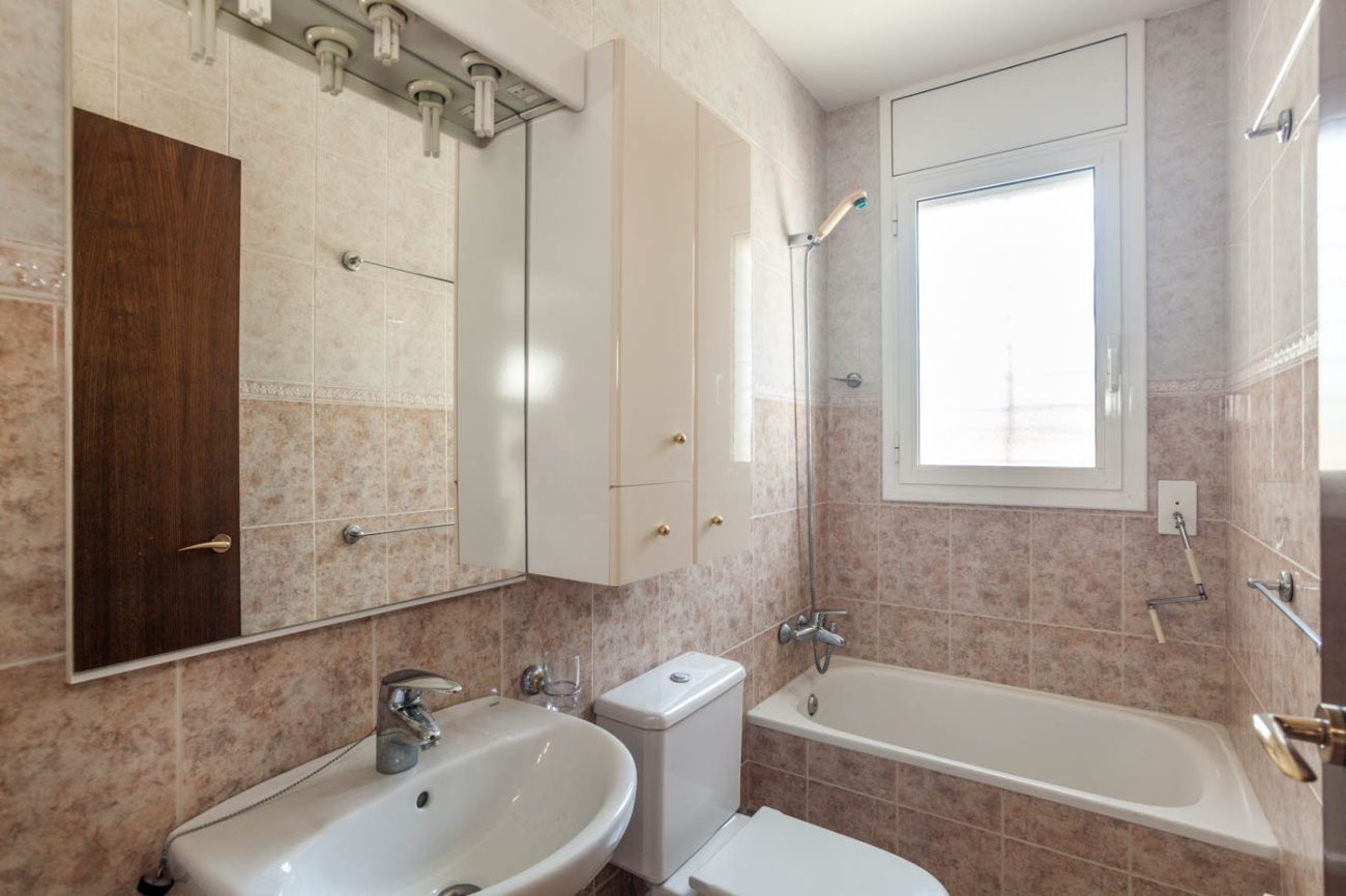 Large house in the best area of Castelldefels