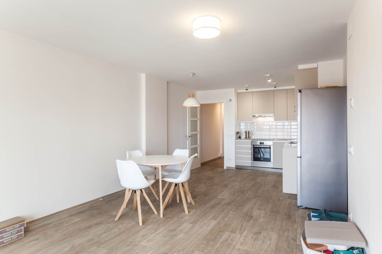 Refurbished flat 200 metres from Sant Pol beach