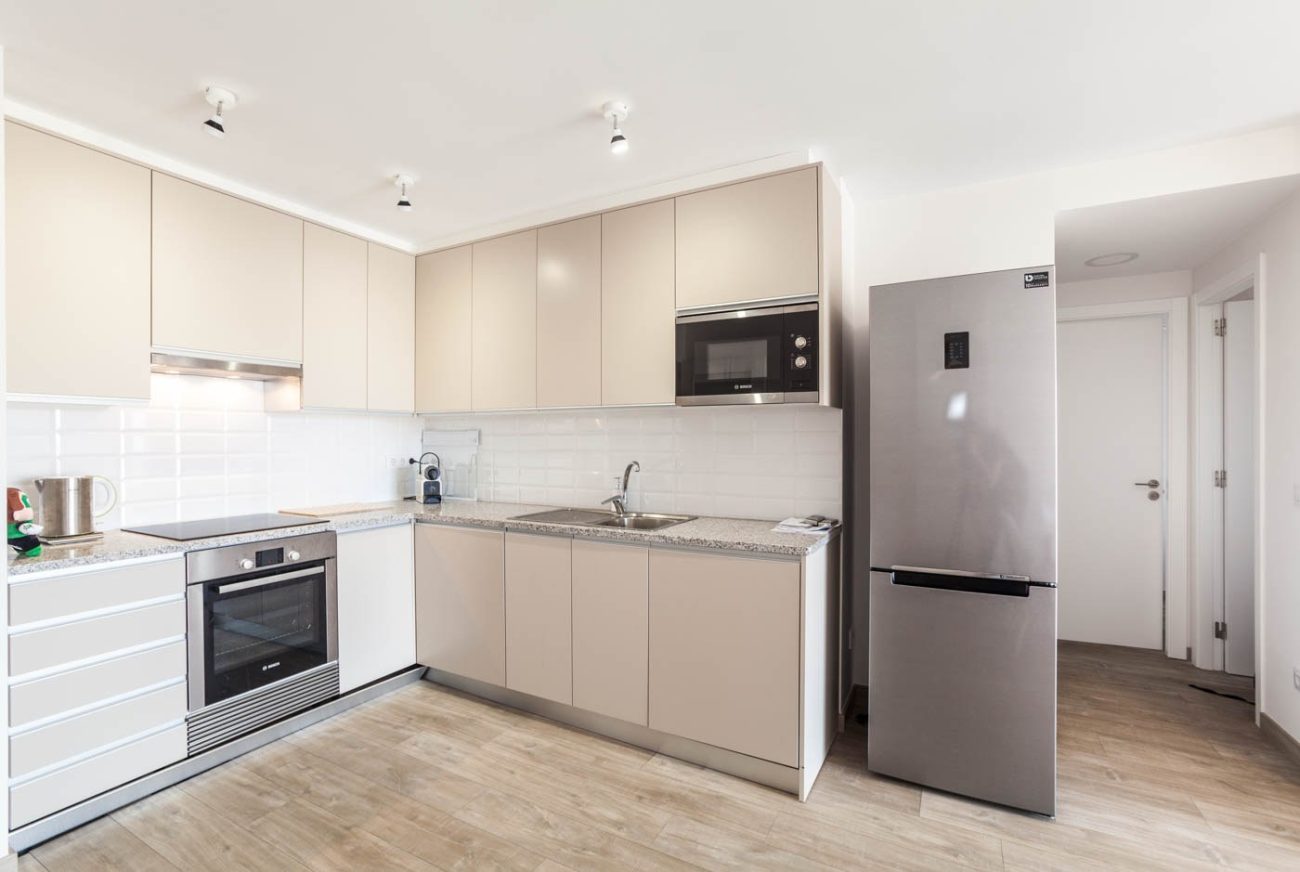 Refurbished flat 200 metres from Sant Pol beach