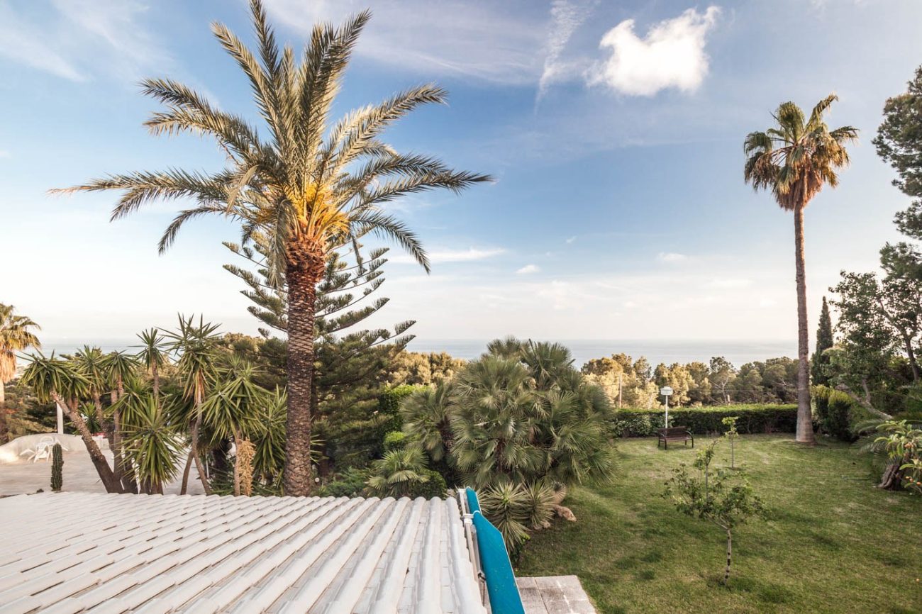 Majestic house with spectacular views of Castelldefels