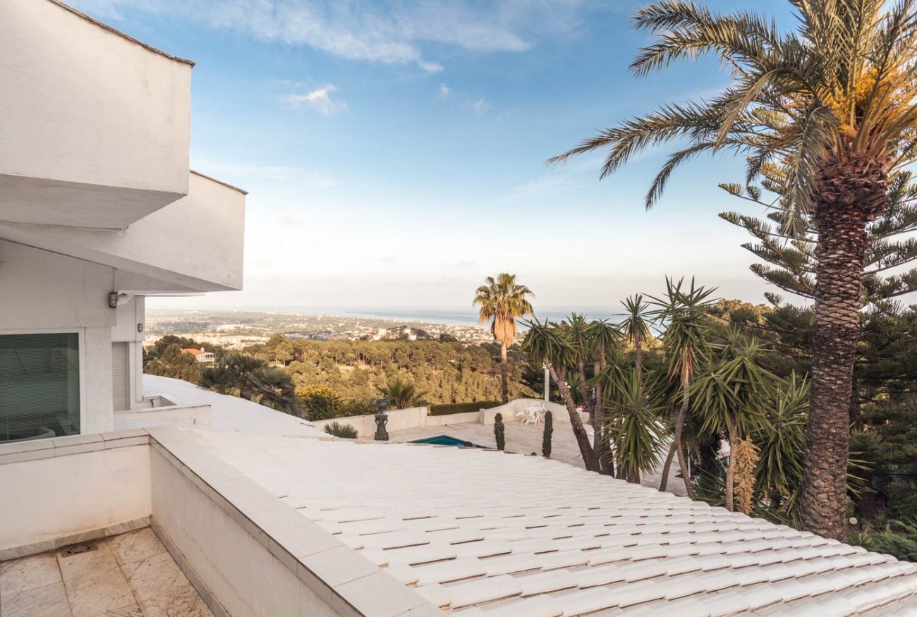 Majestic house with spectacular views of Castelldefels