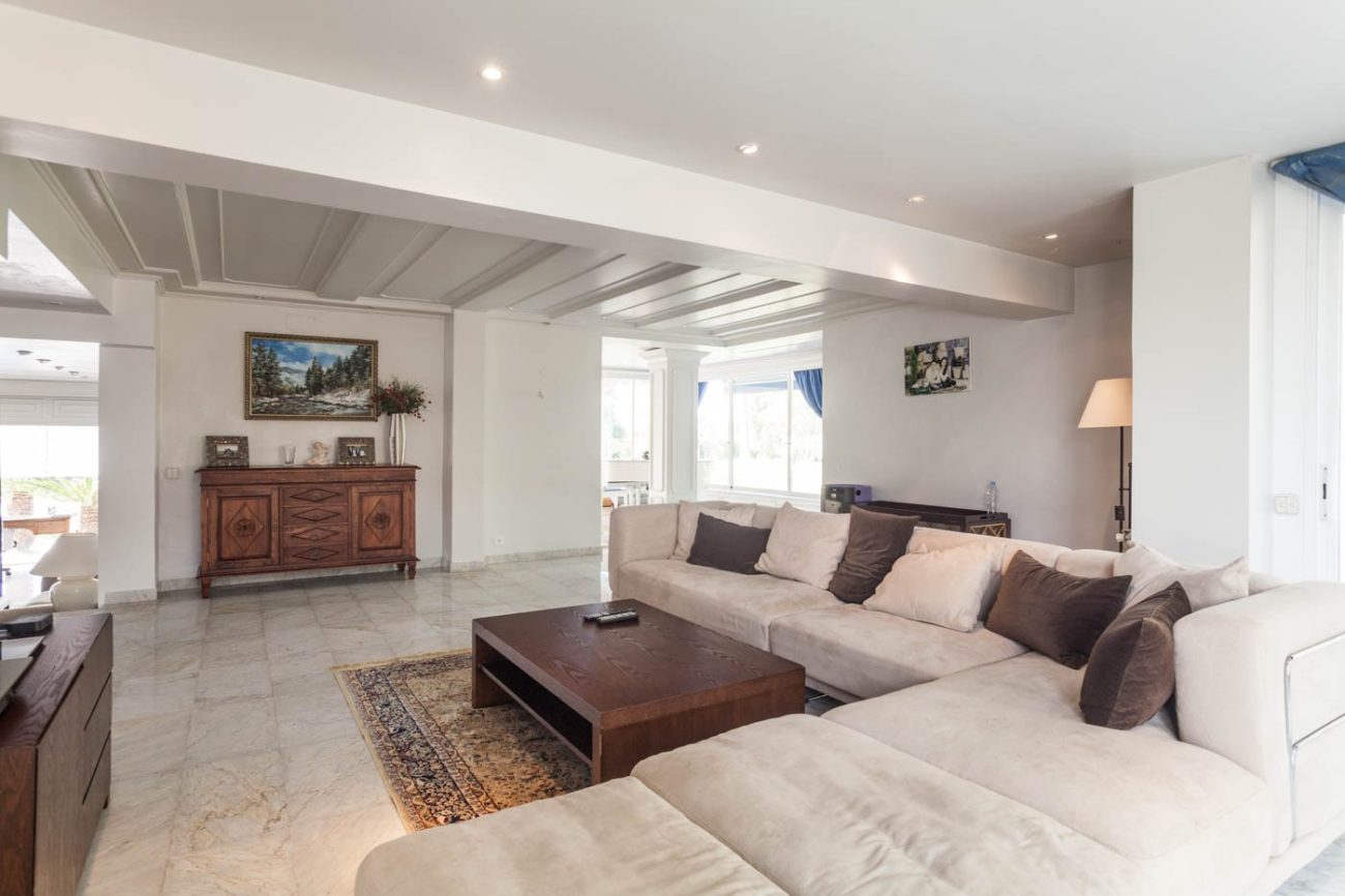 Majestic house with spectacular views of Castelldefels