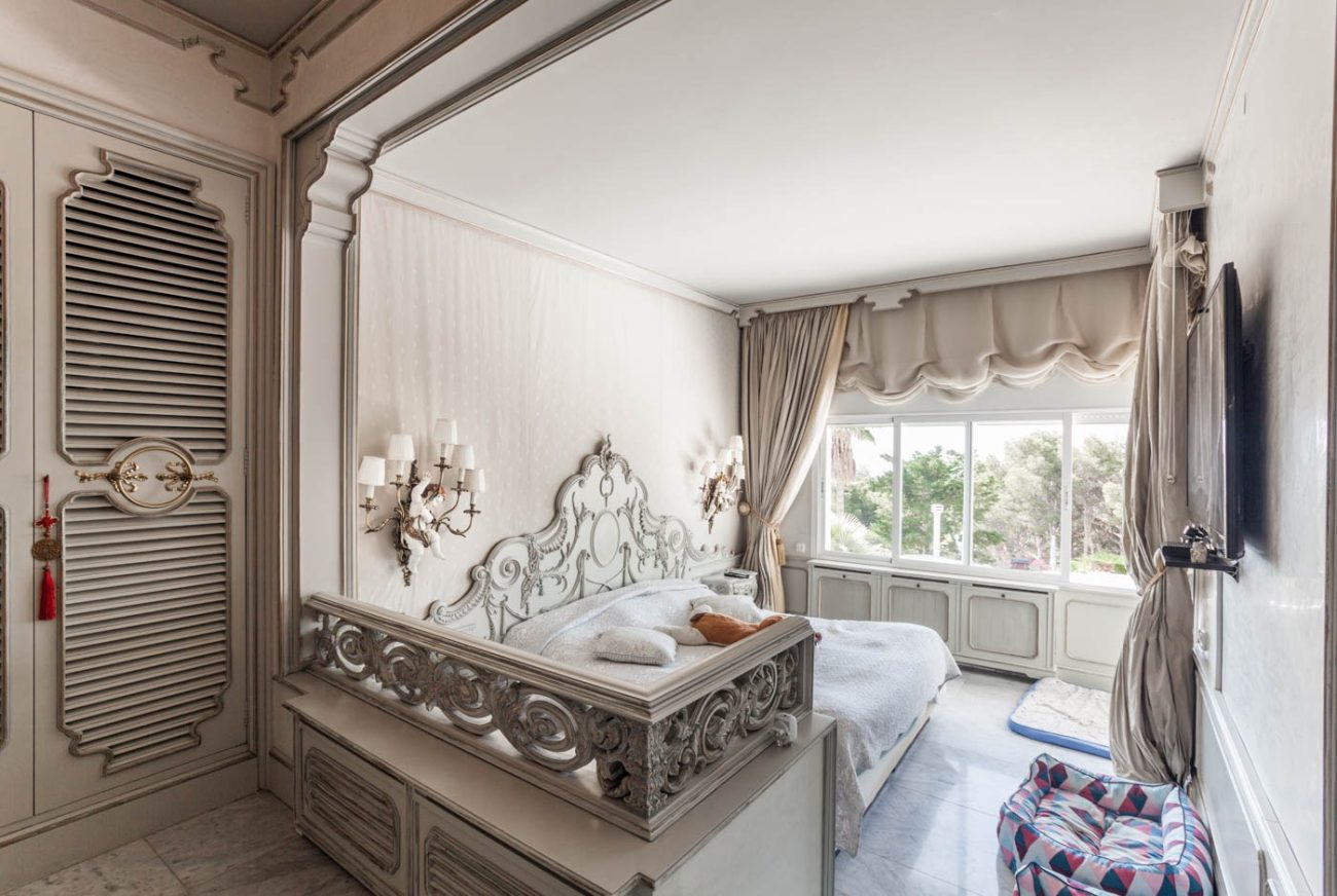 Majestic house with spectacular views of Castelldefels