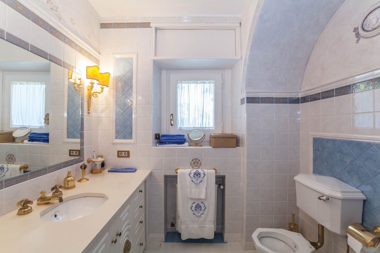 Spectacular mansion close to the beach in Sitges