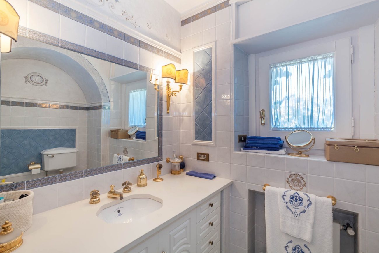 Spectacular mansion close to the beach in Sitges