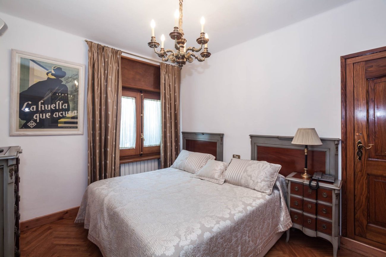 Spectacular mansion close to the beach in Sitges