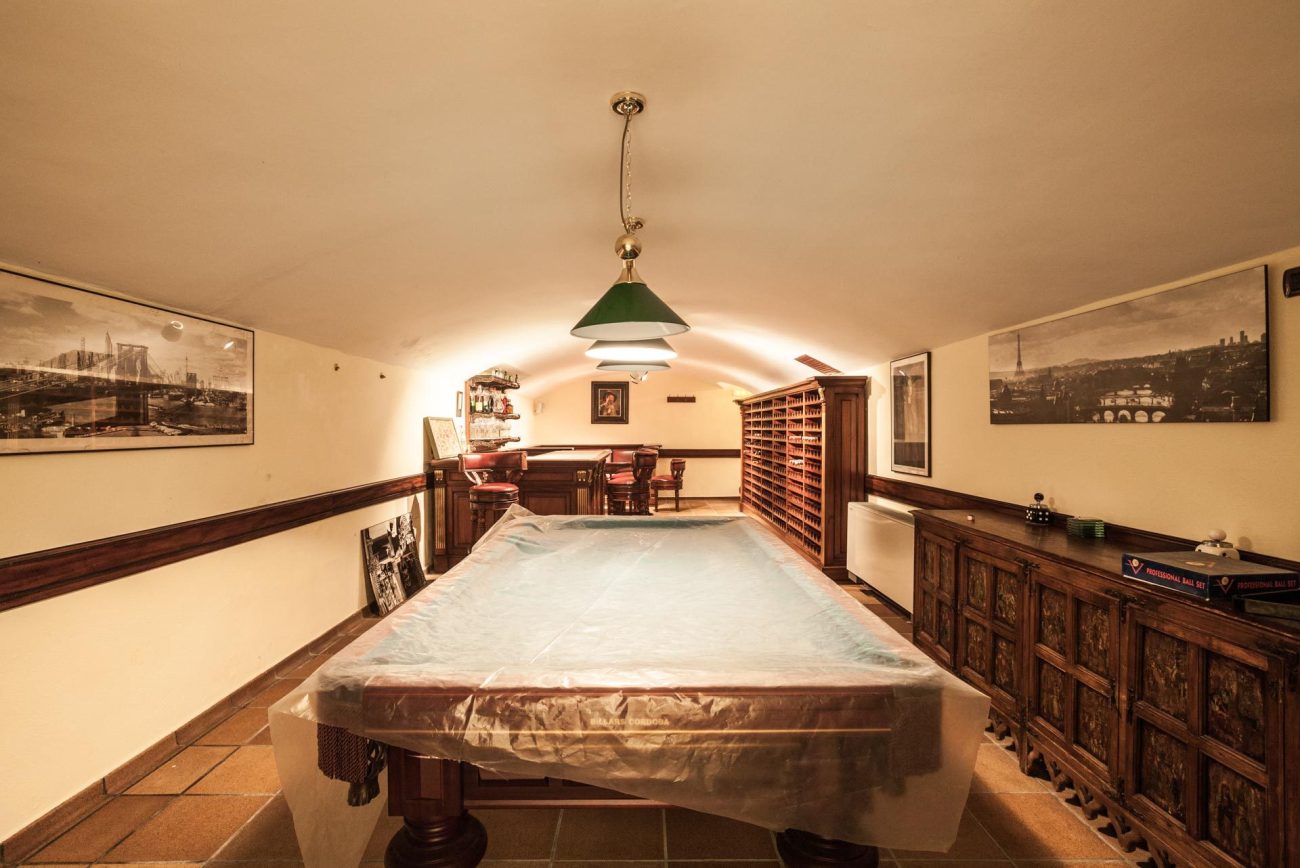 Spectacular mansion close to the beach in Sitges