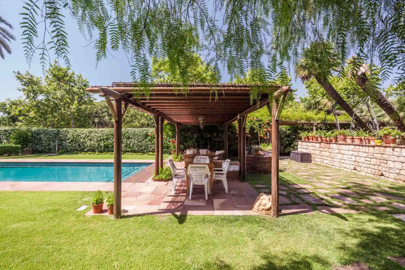 Spectacular mansion close to the beach in Sitges