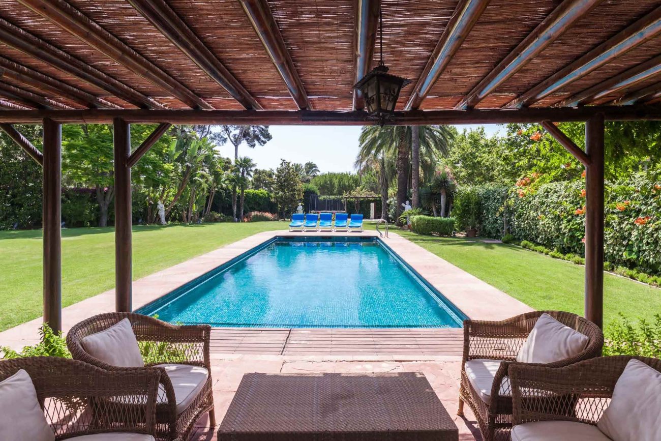 Spectacular mansion close to the beach in Sitges