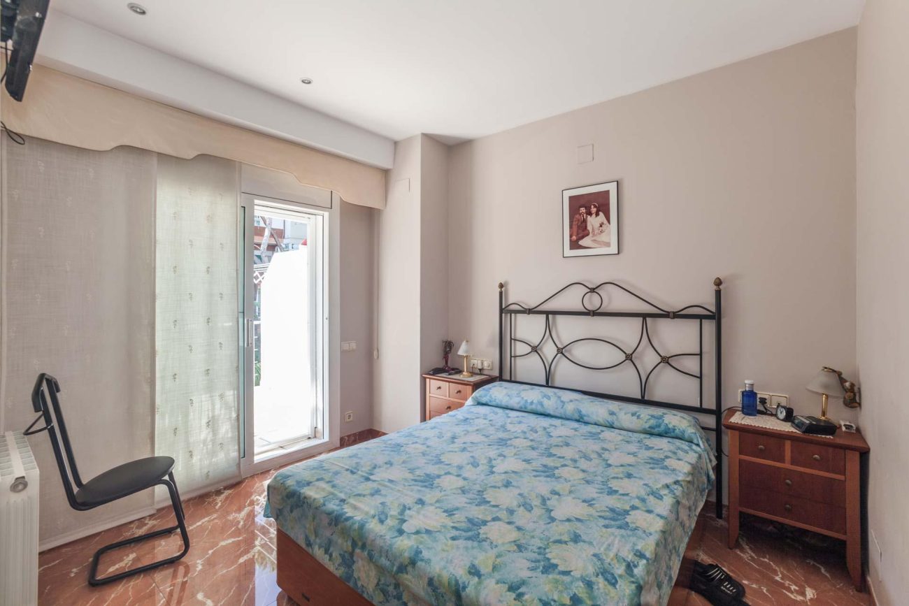 Townhouse with plot in Gavà