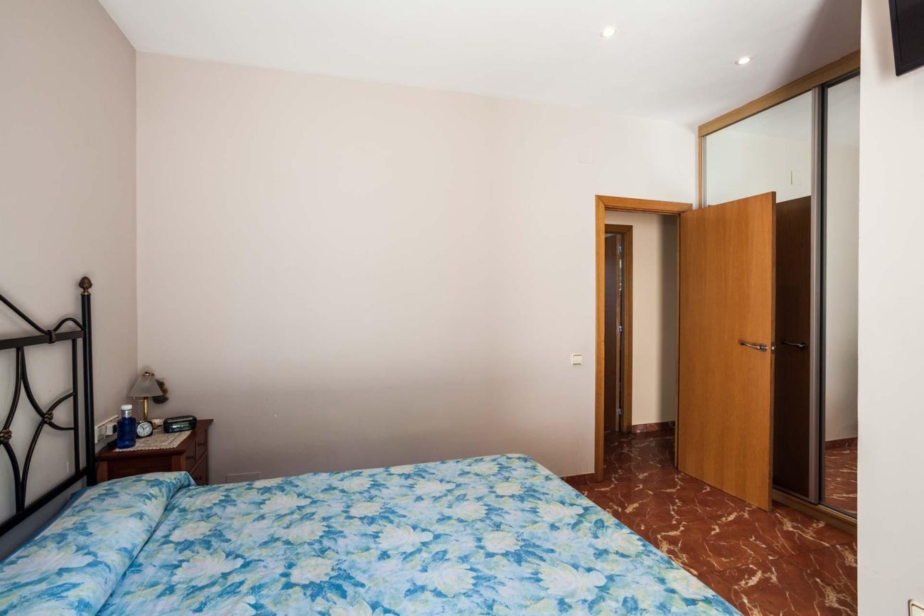 Townhouse with plot in Gavà