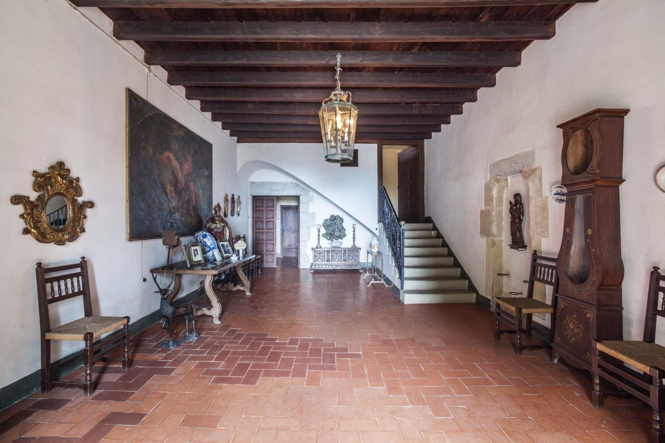Large Masia of the XVI century in Maresme