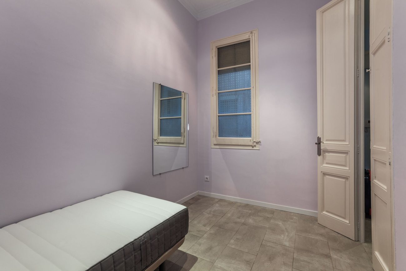 Recently reformed apartment in Eixample
