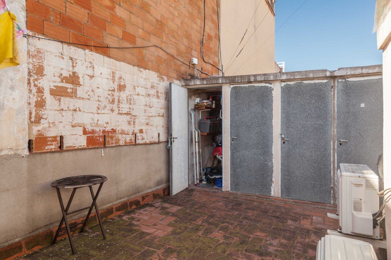 Nice and bright apartment next to Sagrada Familia