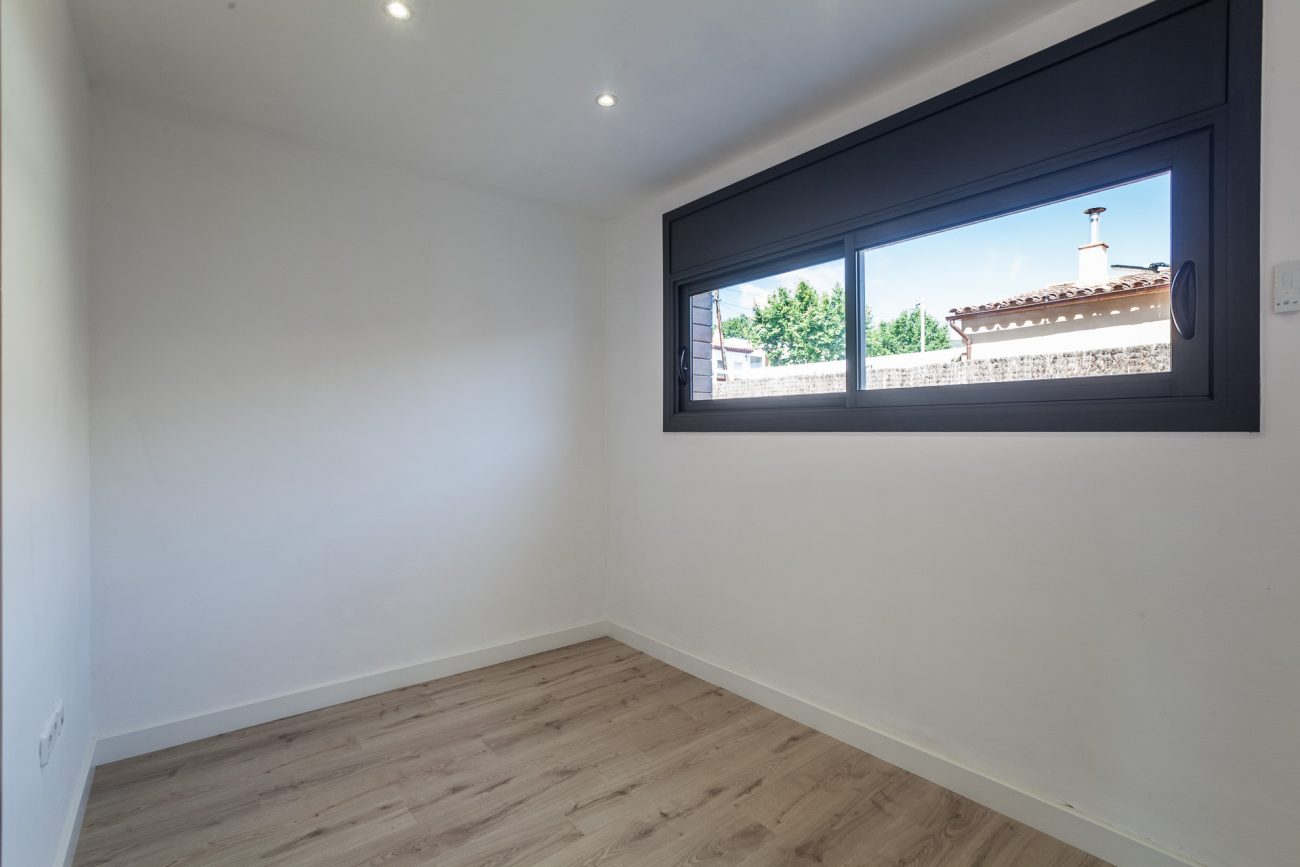 Large renovated house in a quiet area of Castelldefels