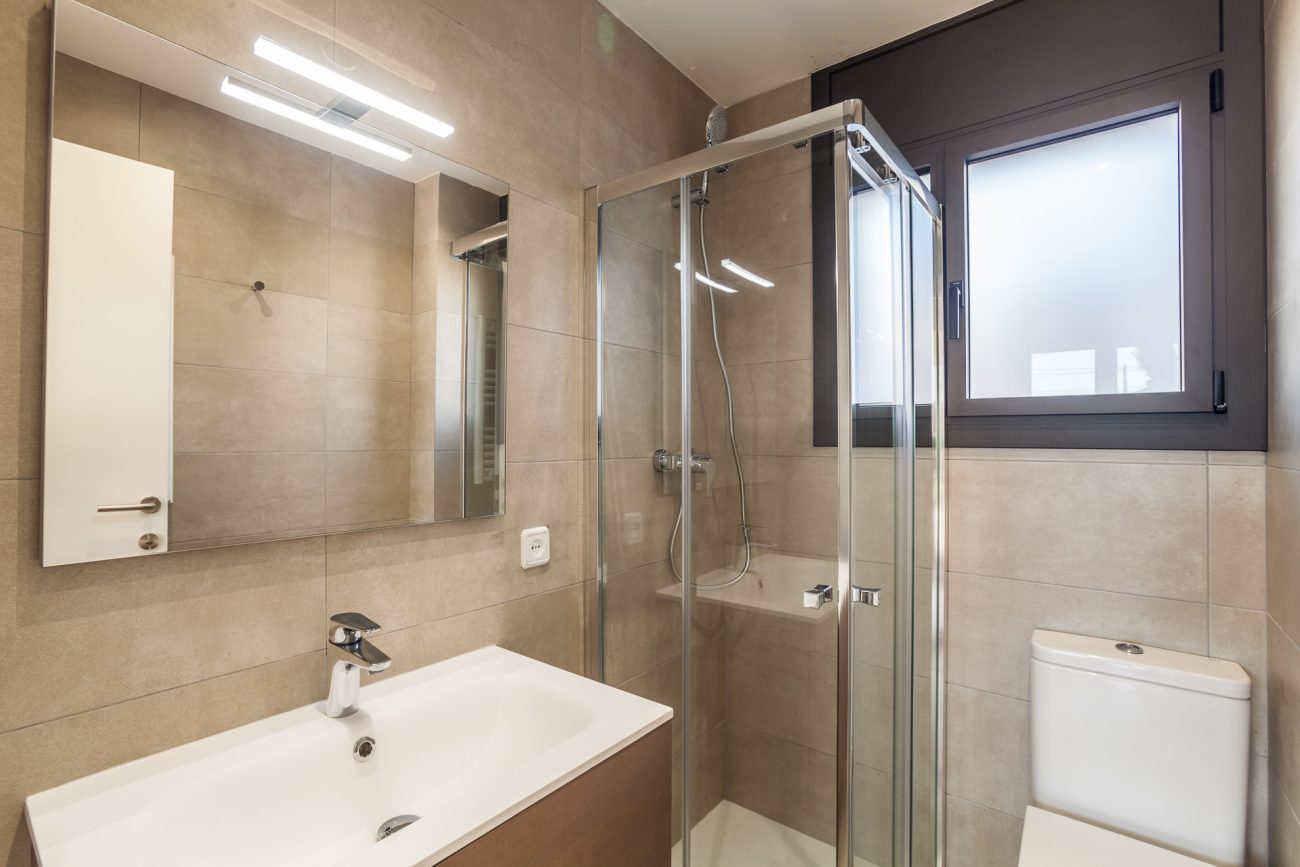 Large renovated house in a quiet area of Castelldefels