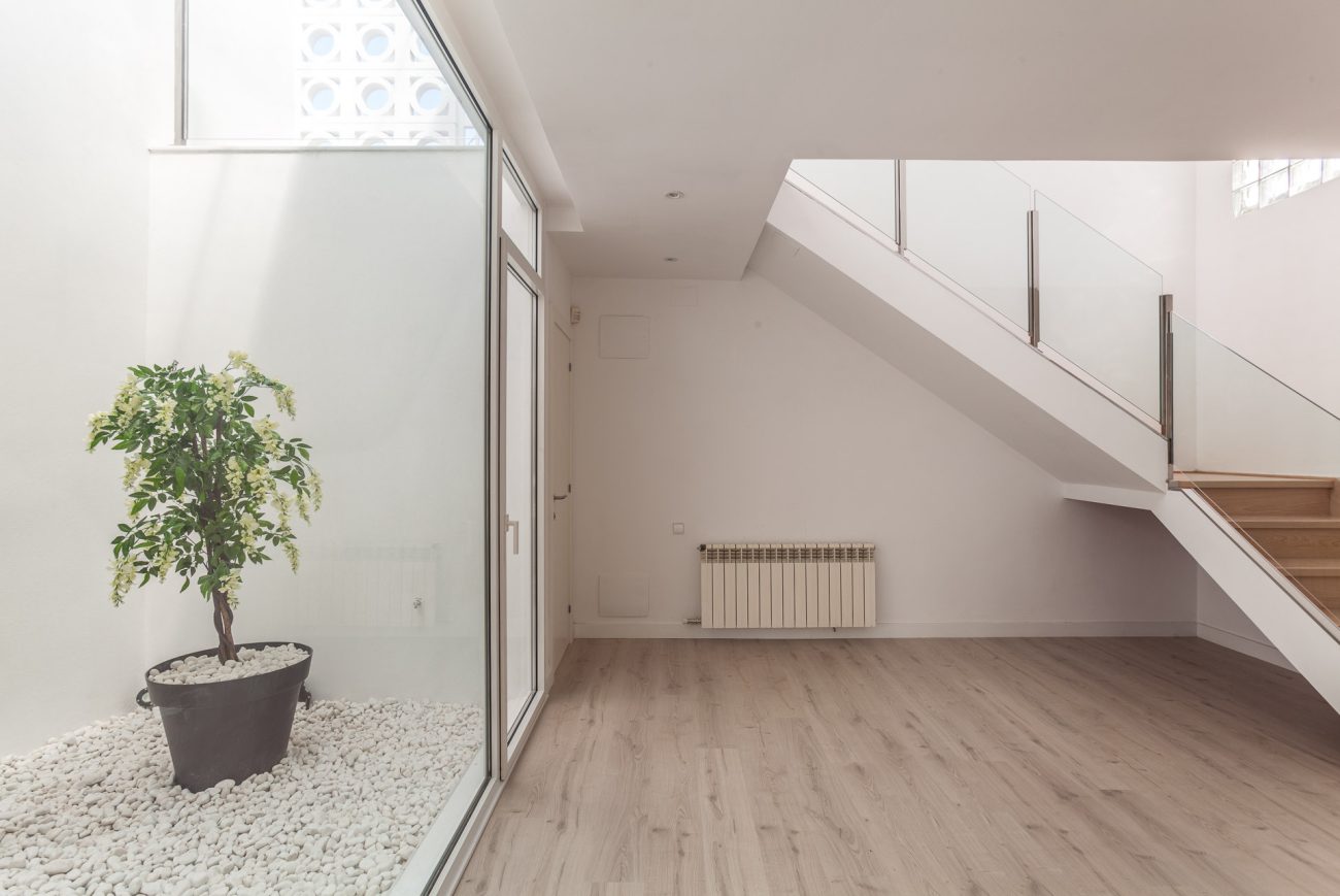 Large renovated house in a quiet area of Castelldefels