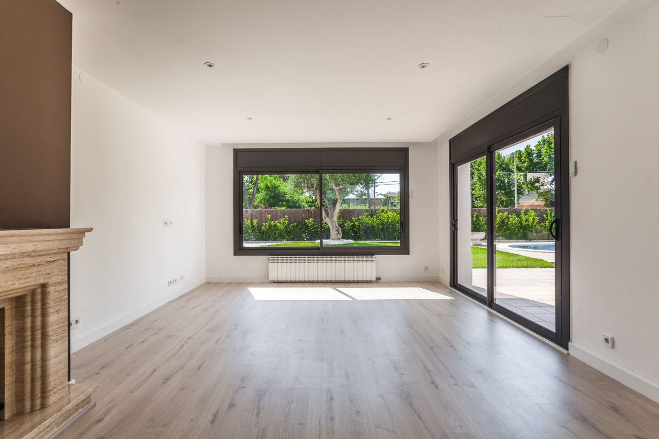 Large renovated house in a quiet area of Castelldefels