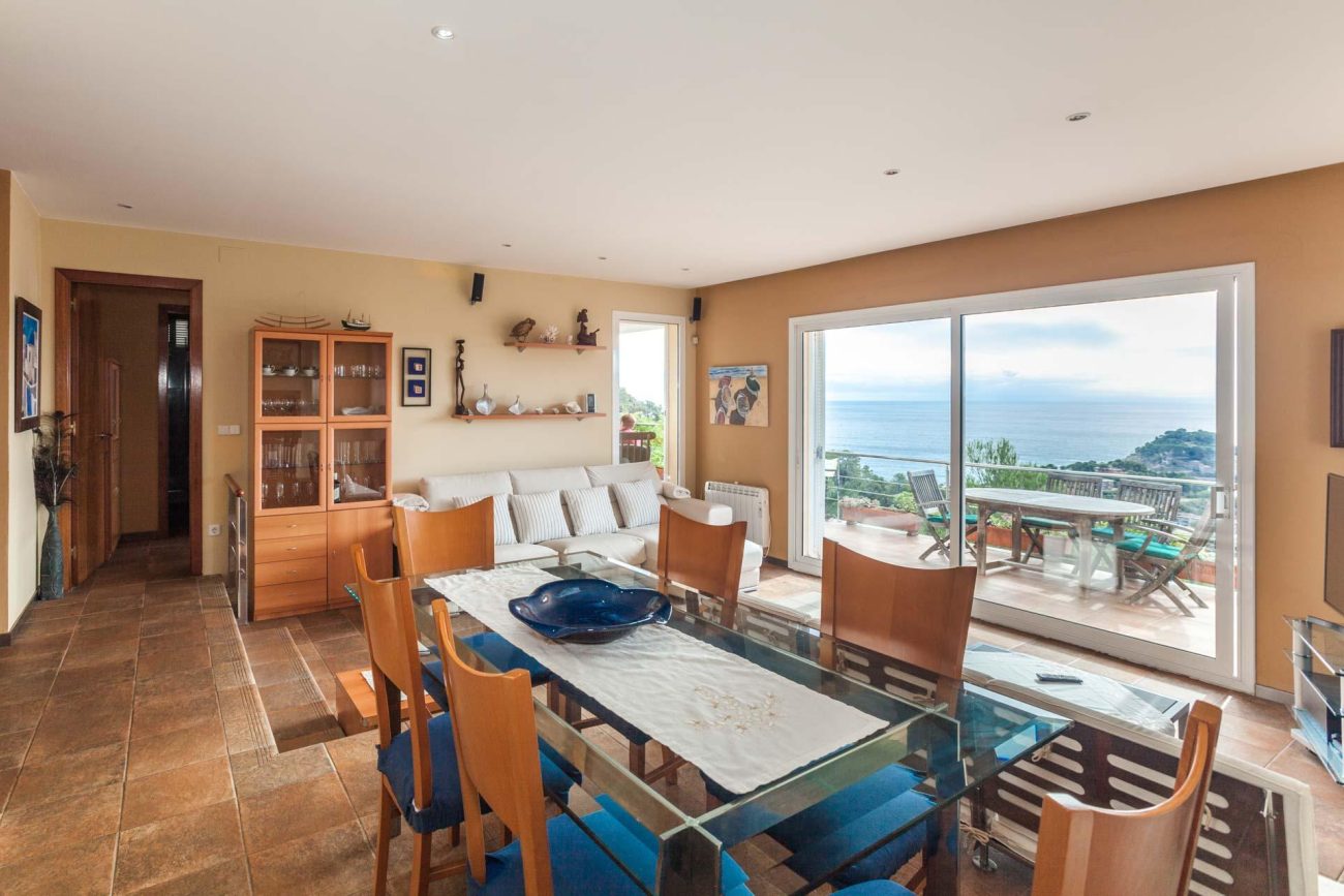 Great house with spectacular views in Tossa de Mar