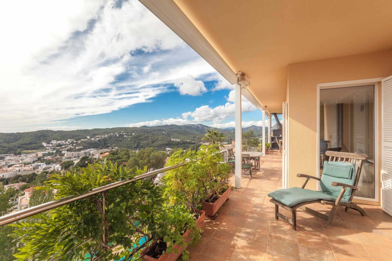 Great house with spectacular views in Tossa de Mar
