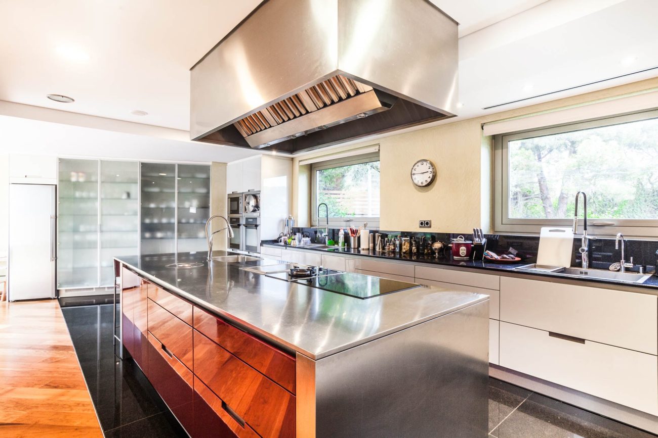 Exceptional house with views over the Maresme
