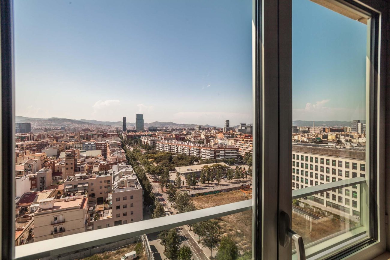 Large beachfront apartment in Barcelona