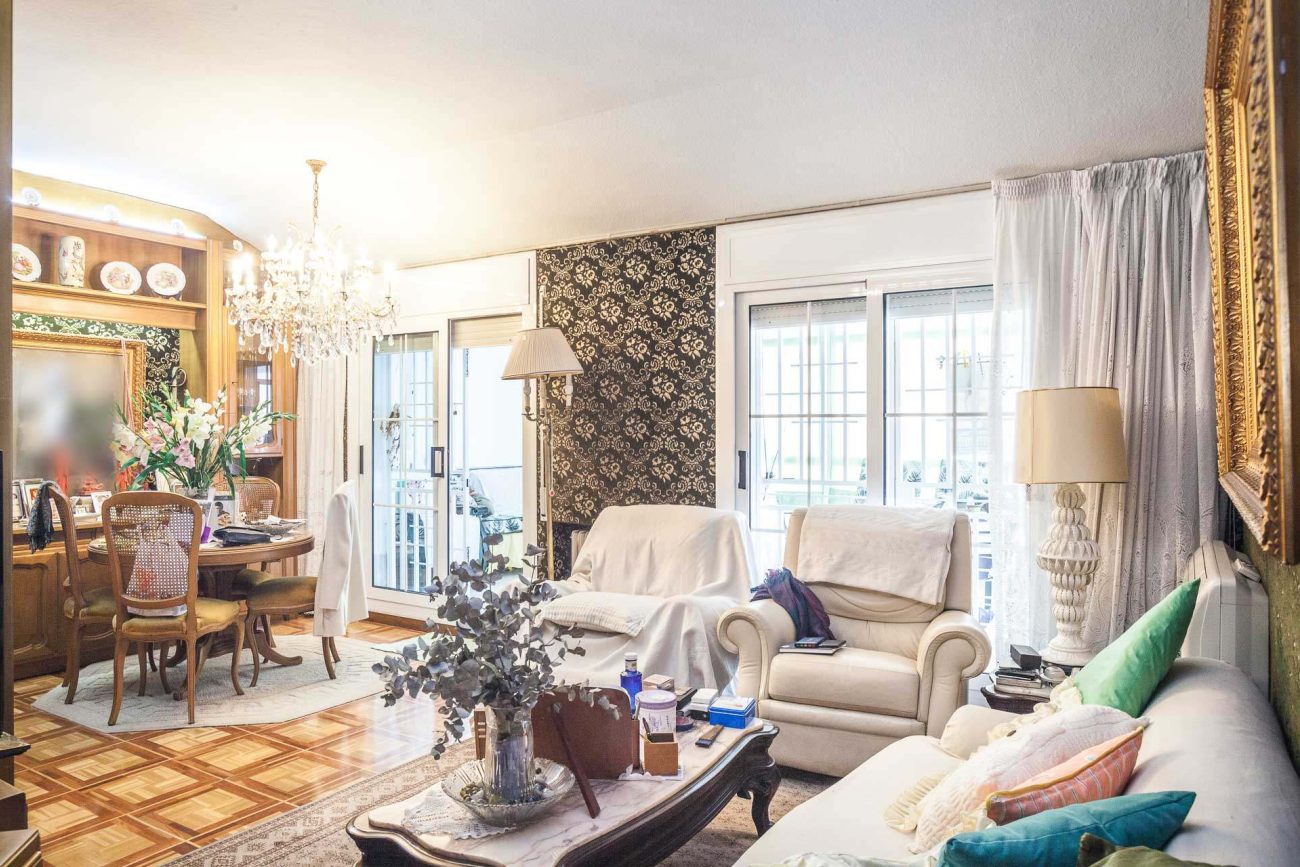 Penthouse with terrace on Rosselló Street in Eixample