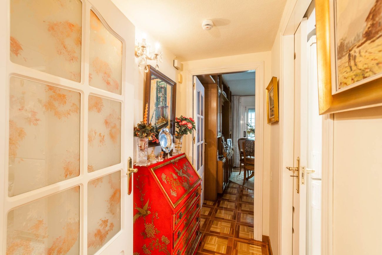 Penthouse with terrace on Rosselló Street in Eixample