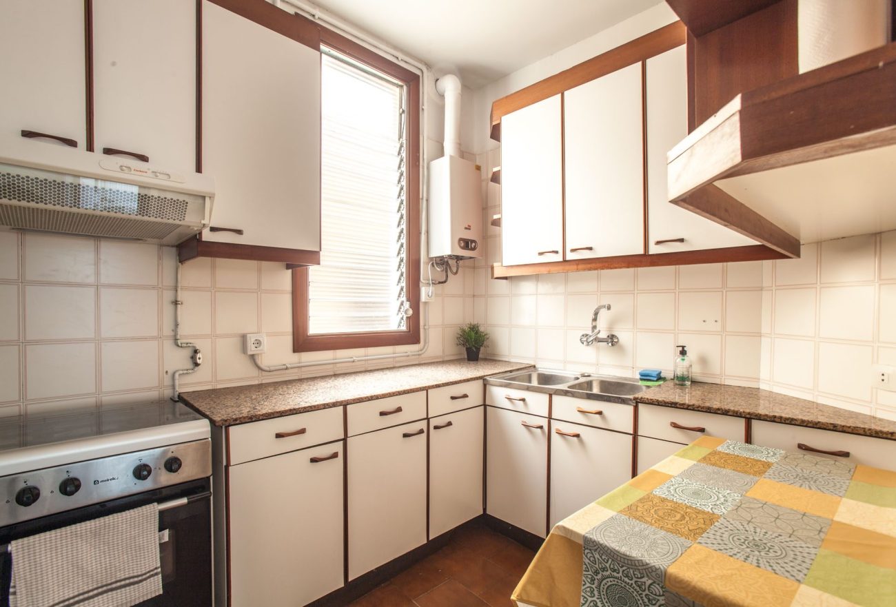 Bright apartment in the center of Barcelona
