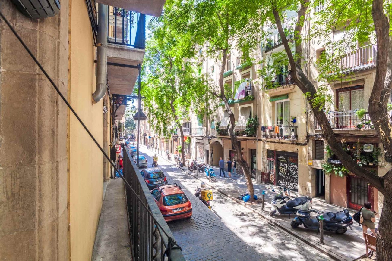 Renovated apartment in the heart of Barcelona's Born