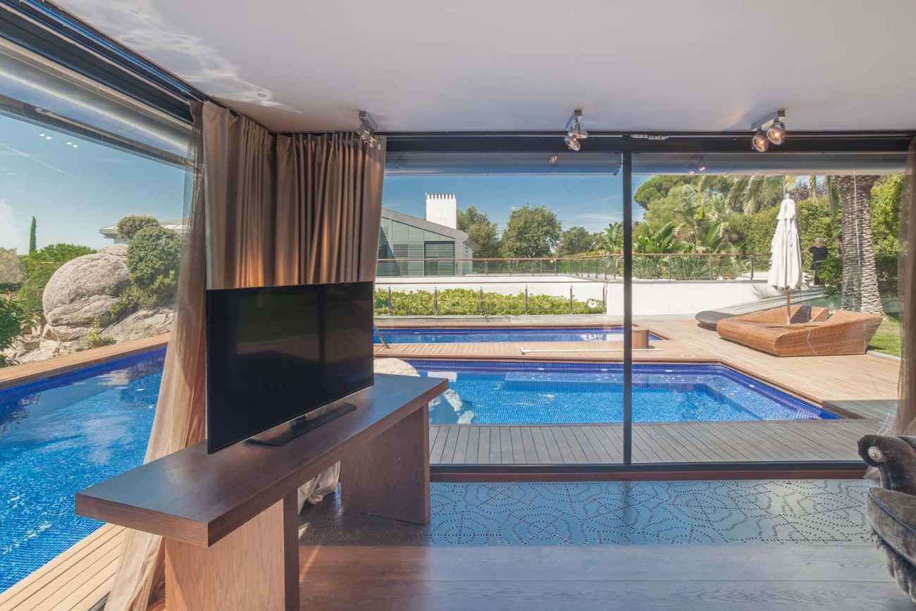 Exceptional  luxury villa at the top of the Supermaresme